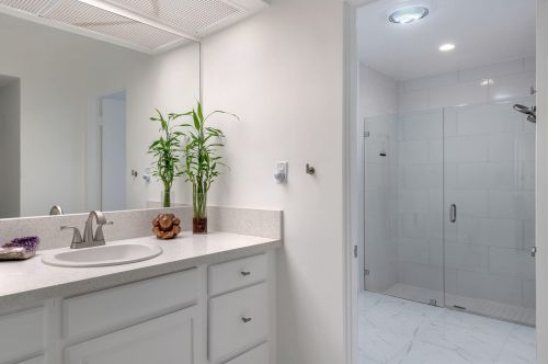 1848 Sandcliff Rd, Palm Springs CA  92264-4844 exterior