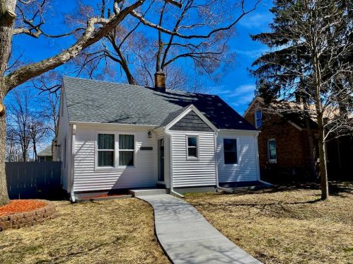 6503 40th Ave, Kenosha, WI 53142-7023