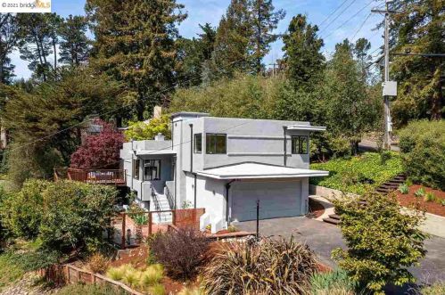 6730 Heartwood Dr, Oakland CA  94611-2337 exterior