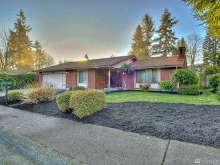15707 168th St, Seattle, WA 98058-8622