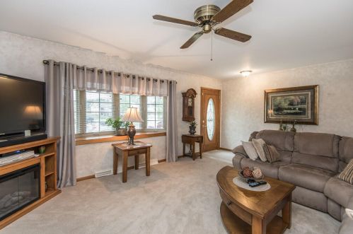 5030 20th St, Milwaukee WI 53233-2506 exterior