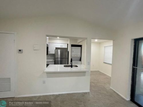 9667 15th Ct, Hollywood, FL 33024-4429