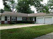 8430 Grandview Ln, Overland Park KS  66212-3523 exterior