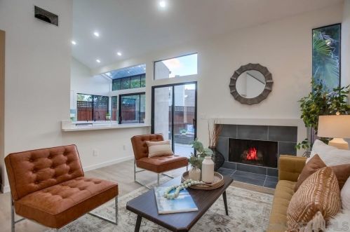 6226 Caminito Del Oeste, San Diego CA  92111-6829 exterior