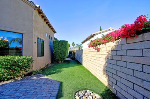 57576 Santa Rosa Trl, La Quinta CA  92253-7757 exterior