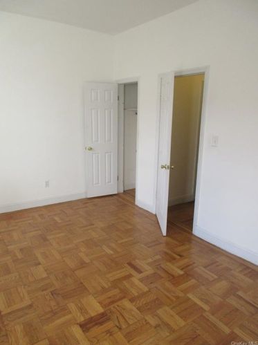 1803 Riverside Dr, New York NY 10025-6136 exterior