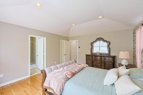 48 Avoncroft Ln, Middletown NY  10940-5086 exterior