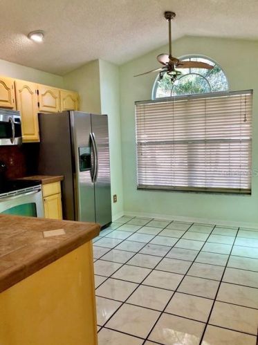 2952 Delcrest Dr, Orlando, FL 32817-1741