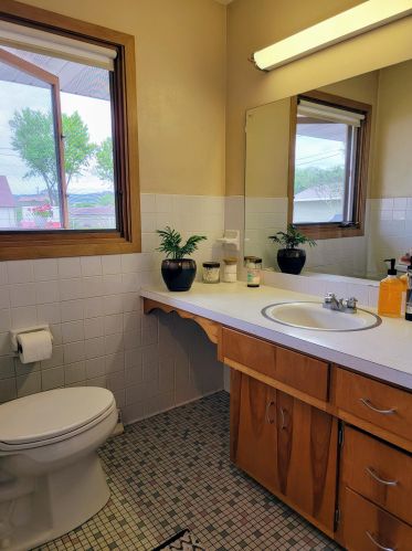 2421 Hewitt St, La Crosse WI  54601-7665 exterior