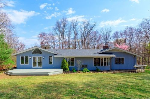 939 Boston Tpke, Manchester CT  06043-7403 exterior