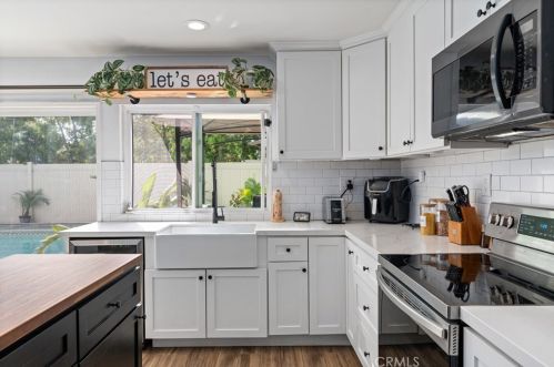 6176 Palau St, Cypress CA  90630-5666 exterior