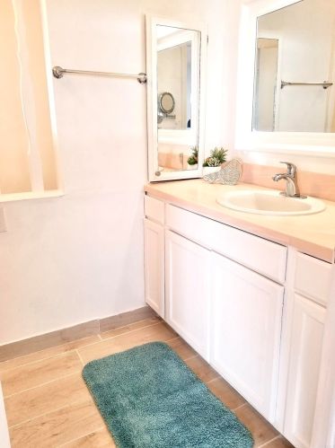 306 Picnic View Ln, Oceanside CA  92056-4809 exterior