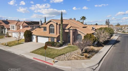 14194 Calle Domingo, Victorville, CA 92392-5452