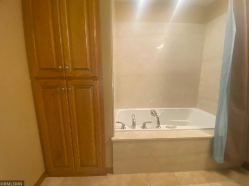 518 Brook Ln, Saint Cloud MN  56301-9605 exterior