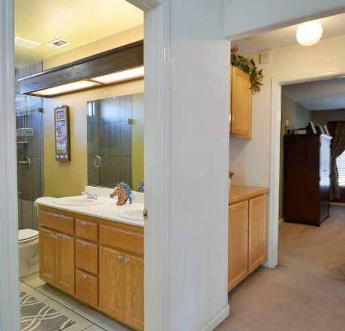 607 Grape St, Los Banos CA  93635-6372 exterior