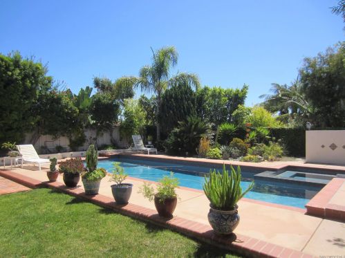 4085 Caminito Terviso, San Diego CA  92122-1991 exterior