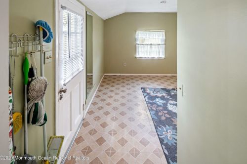 459 Newport Rd, Lacey NJ  08731-4809 exterior