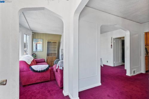 69 Cavour St, Daly City CA  94014-2244 exterior