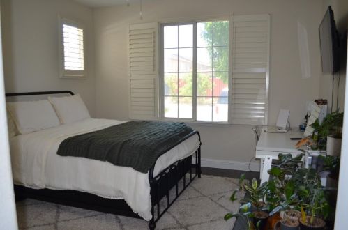 3128 Queens Gate Ln, Modesto CA  95355-8684 exterior