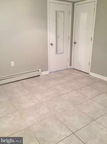 412 Maple Ave, Camden NJ  08106-2055 exterior