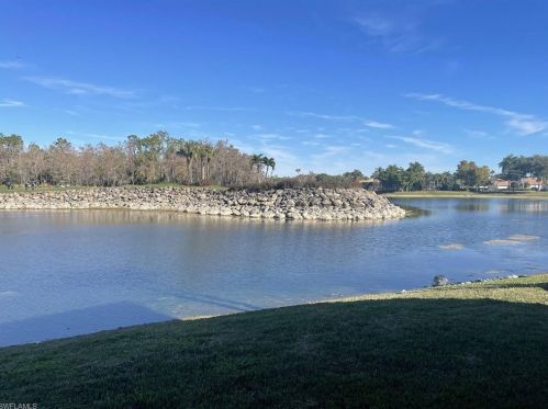 8600 Cedar Hammock Cir, Naples, FL 34112-3363