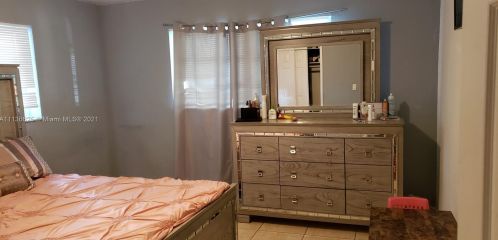 6801 21st St, Hollywood FL  33023-2711 exterior