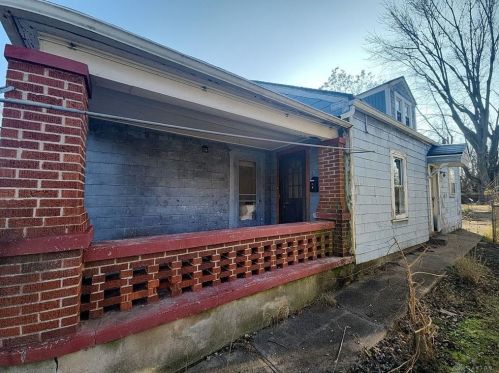 671 2nd St, Xenia, OH 45385-3323