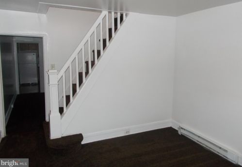 128 Lower Oak St, Wilmington DE  19805-4851 exterior