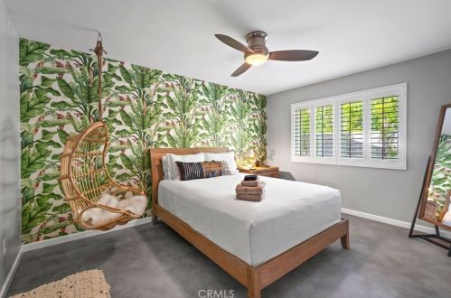 1120 Louise Dr, Palm Springs CA  92262-3209 exterior