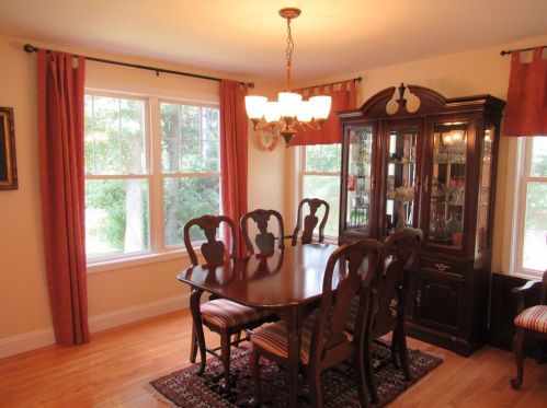 67 Standring St, Cumberland RI  02864-5221 exterior