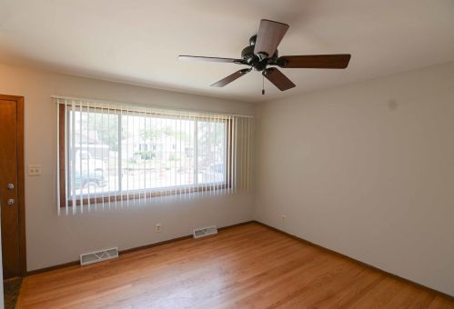 1754 18th Ave, Kenosha, WI 53140-1643