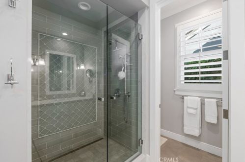 5461 Las Lomas St, Long Beach CA  90815-4138 exterior