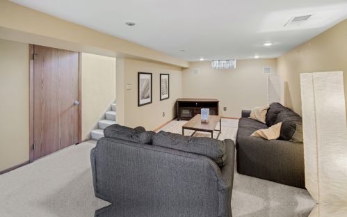 3524 93rd St, Milwaukee WI  53228-1546 exterior