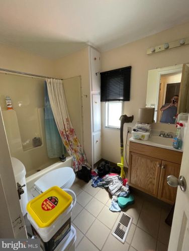 22 Meadow Run Pl, Harrisburg PA  17112-3363 exterior