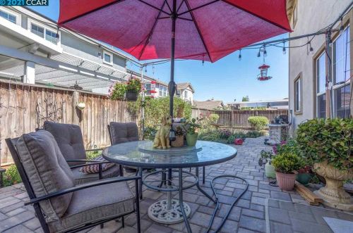 40 Sorrell Ct, Oakley, CA 94561-1831