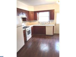 2007 Hutchinson St, Philadelphia PA  19148-2305 exterior