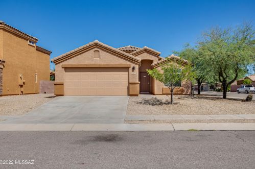 3969 Stony Meadow Dr, Tucson, AZ 85756-3075
