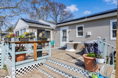 47 Van Ness Dr, Bricktown NJ  08723-5760 exterior