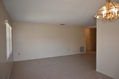 2714 Myakka Dr, Orlando FL 32839-5271 exterior