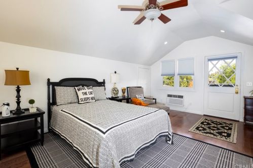1135 Center St, Redlands CA  92373-6737 exterior