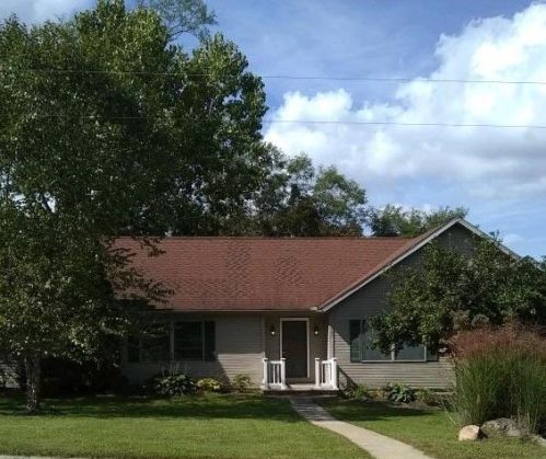 3265 Oak Leaf Ln, Rushville, OH 43150-9659