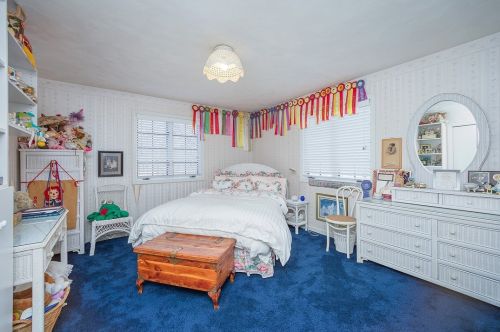 1417 Breakneck Rd, Connellsville PA  15425-6510 exterior