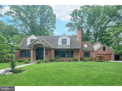 322 Woodland Ave, Tavistock, NJ 08033-2534