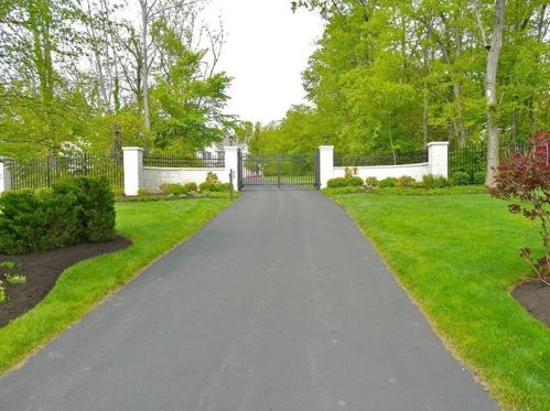 194 Campmeeting Road Ext, Sewickley, PA 15143-8421
