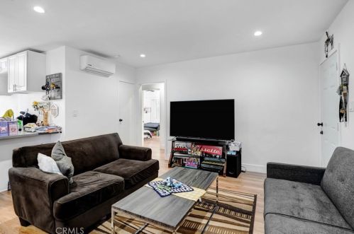 3160 Jane St, Riverside CA  92506-4363 exterior