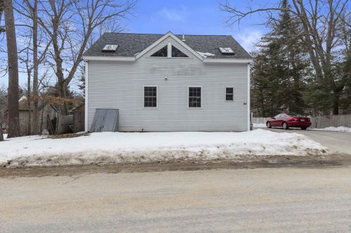 54 Tibbetts Rd, Fremont NH  03044-3573 exterior