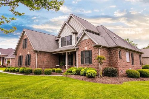 3171 Heritage Ln, Burlington, NC 27215-9087