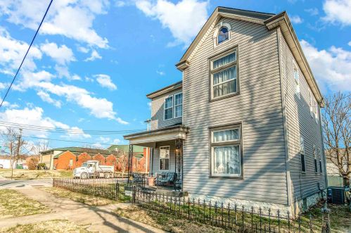 104 Daniels St, Covington, KY 41015-1260