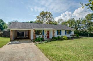 901 Brink Pl, Franklin, TN 37064-2166