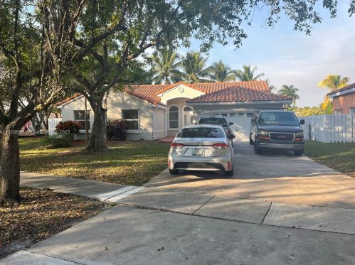 13331 20th St, Hollywood, FL 33027-3410